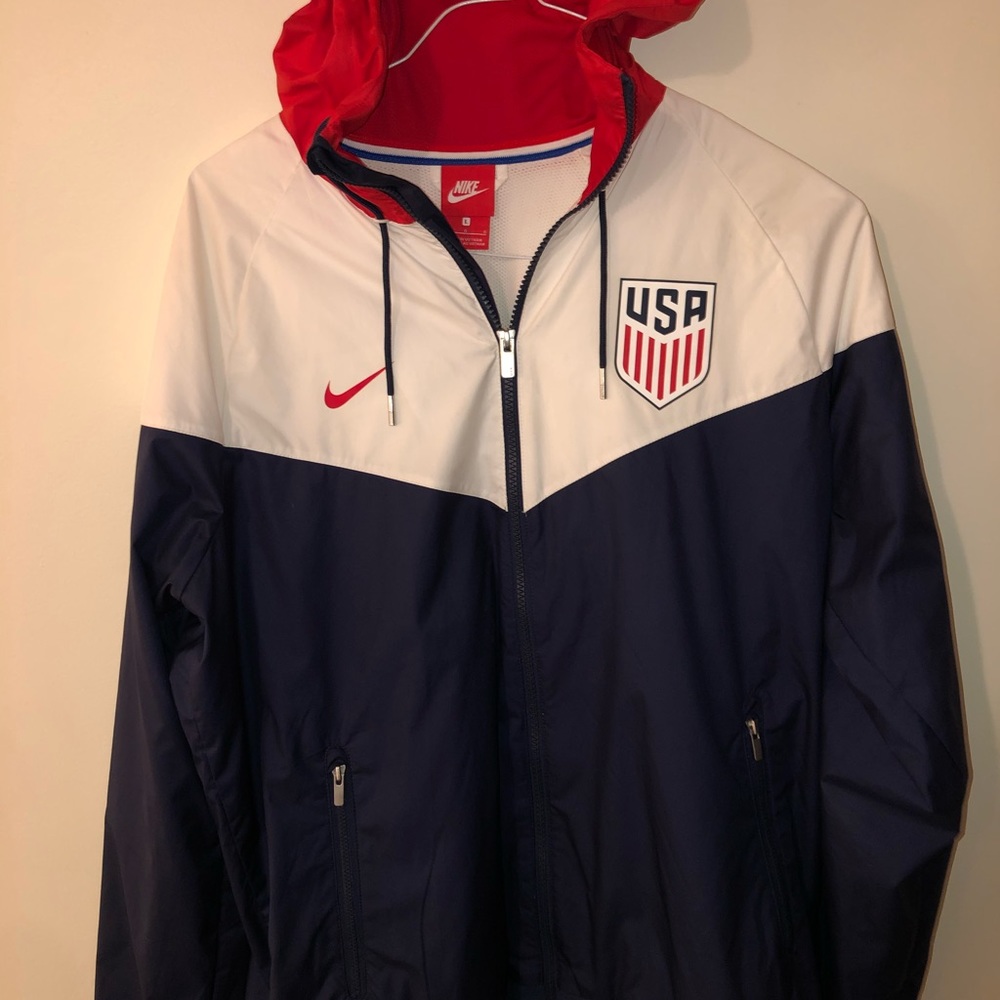 NIKE USA Hooded Windbreaker